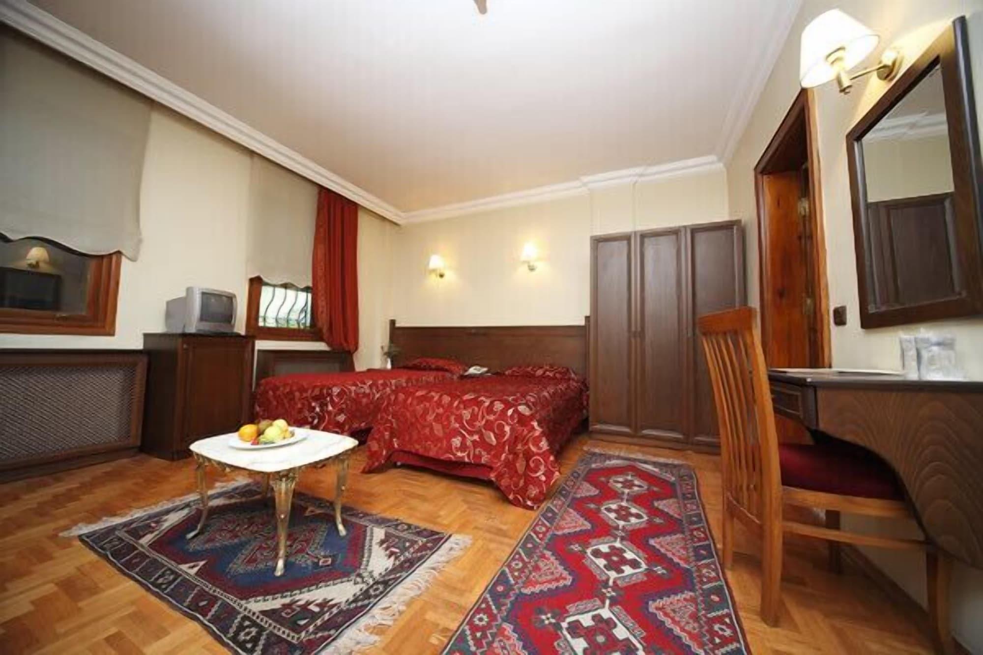 Turquhouse Hotel Istanbul Exterior foto