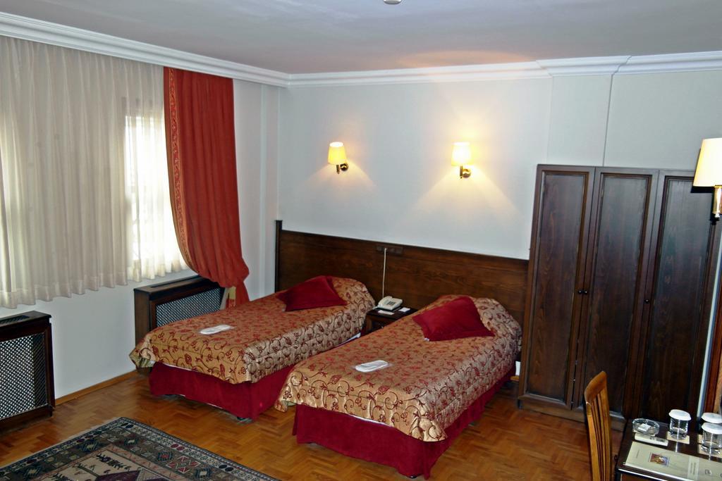 Turquhouse Hotel Istanbul Exterior foto